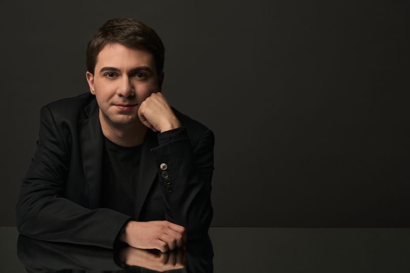 16.012026 bernard Santos fortepian