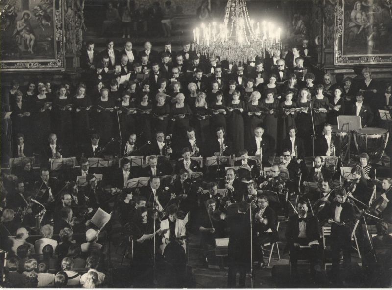 Adam Natanek Leżajsk 16 maja 1982 bazylika bernardynów koncert solistów oraz orkiestry i chóru Filharmonii Rzeszowskiej pod dyr. Adama Natanka