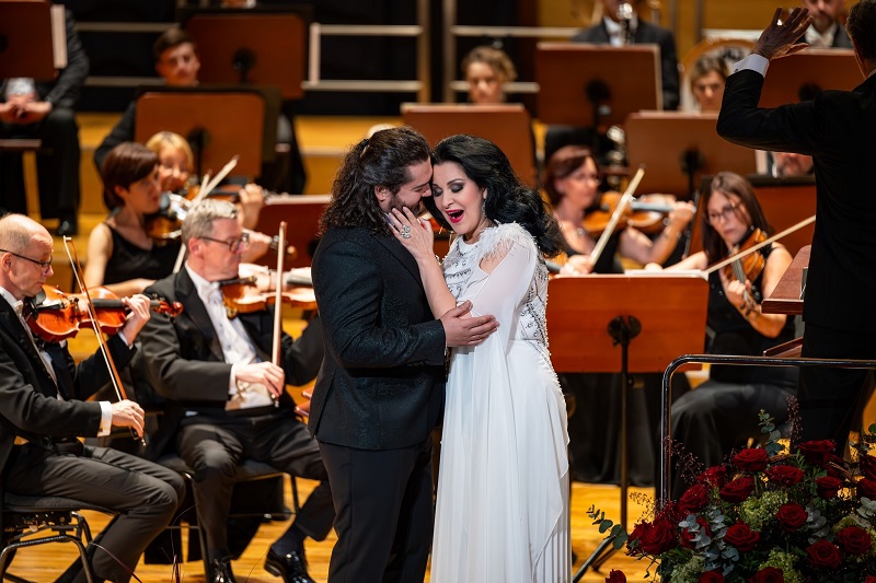 Festiwal Łańcut 07.06.2024 Angela Gheorghiu i Teodor Ilincăi oraz Orkiestra Symfoniczna Filharmonii Podkarpackiej pod batutą Davida Giméneza