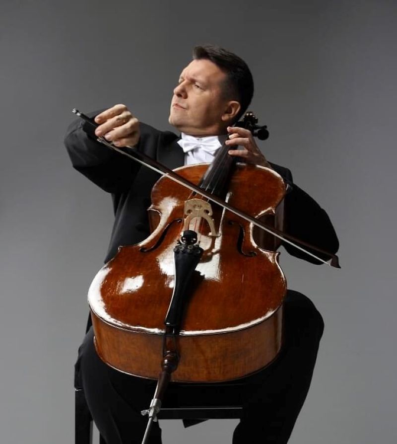 Filharmonia 28.11.2025 Tomasz Strahl wiolonczela fot. z arch. Filharmonii Podkarpackiej