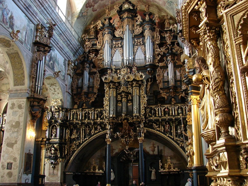 Leżajsk organy 800