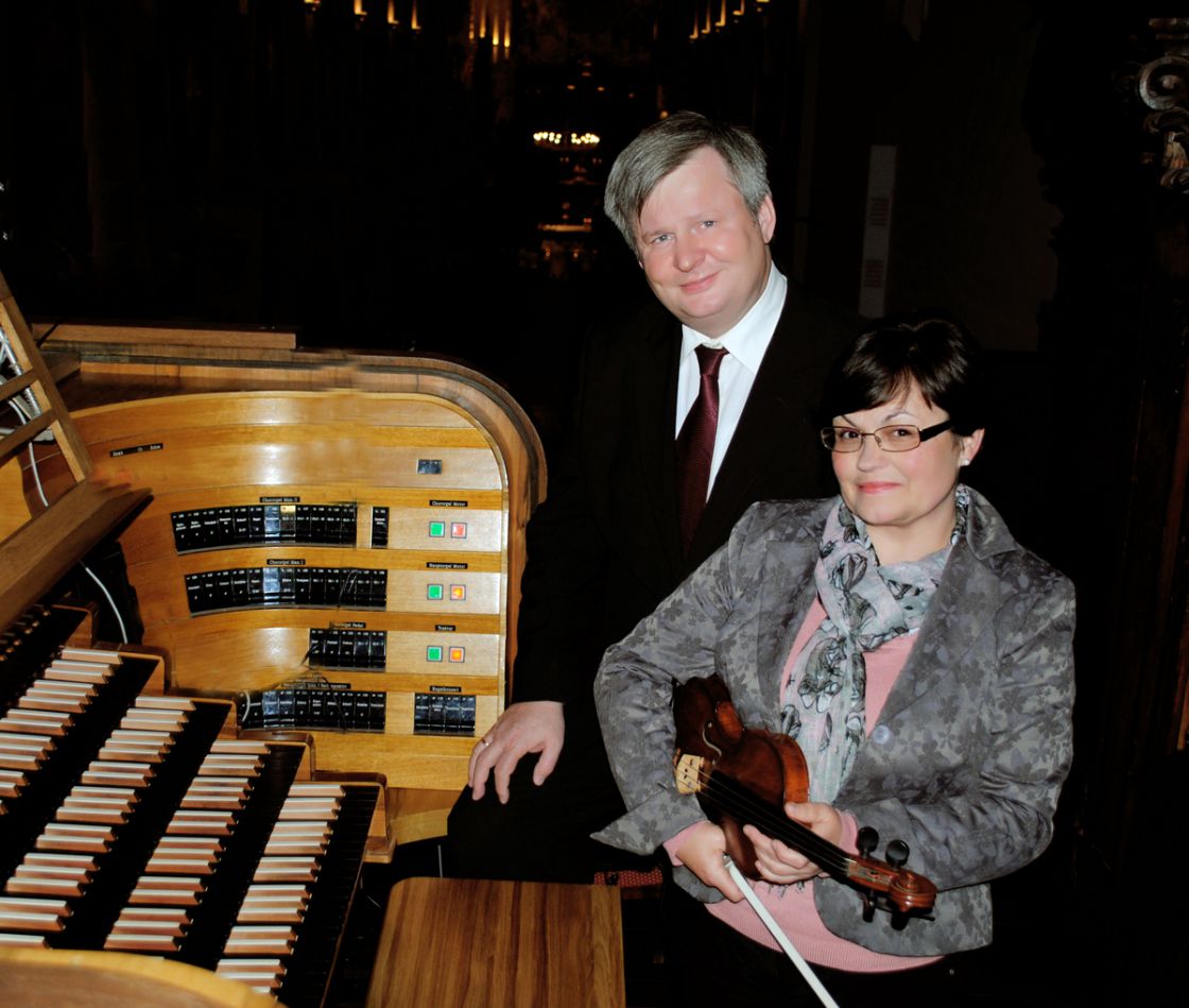 Maria Perucka - skrzypce, Roman Perucki - organy