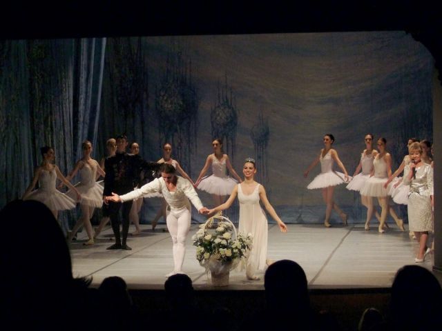 "Jezioro łabędzie" w wykonaniu Royal Lviv Ballet - finał na Zamku Kazimierzowskim w Przemyślu