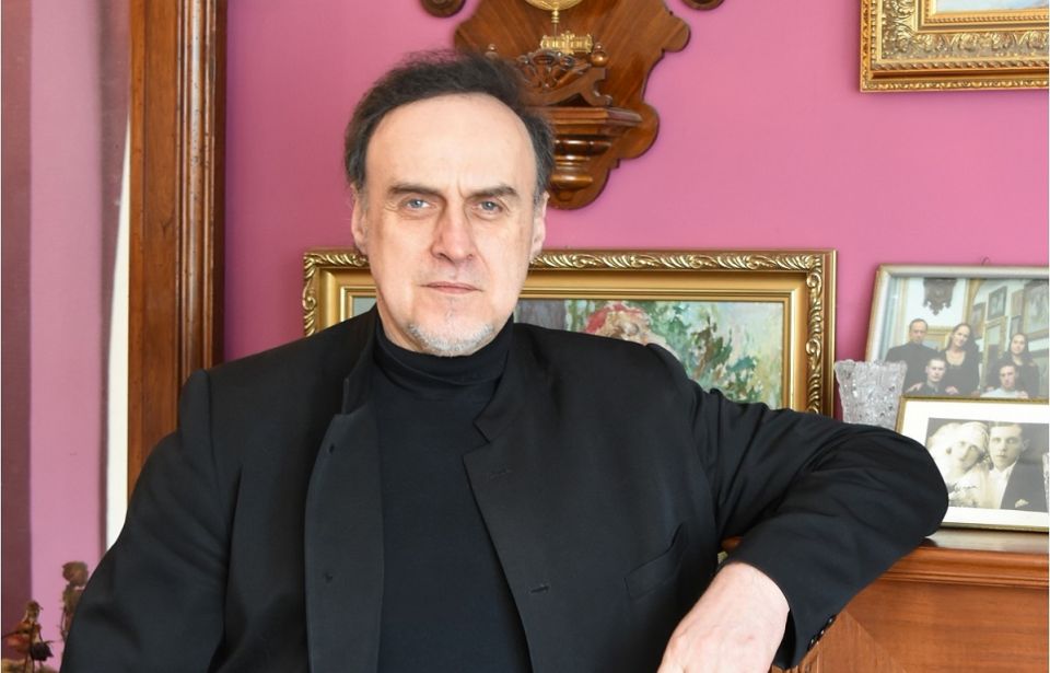 Marek Wiatr - dyrektor artystyczny XV Festiwalu Żarnowiec 2019, świetny tenor i malarz