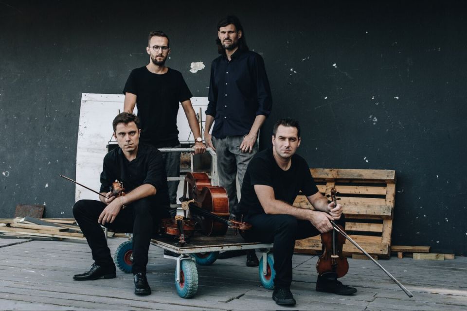 Atom String Quartet