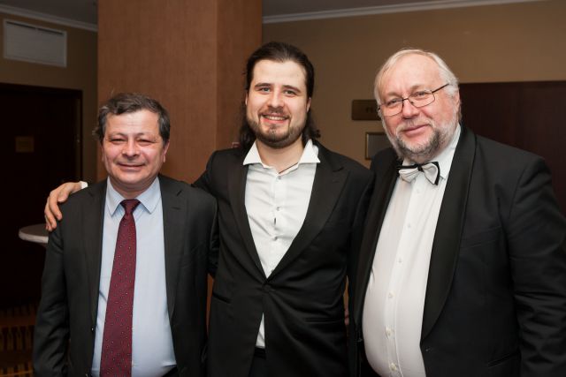 Mistrzowie MFP "Bieszczady bez granic..." - od lewej; Sergey Osokins, Andrejs Osokins, Jarosław Drzewiecki